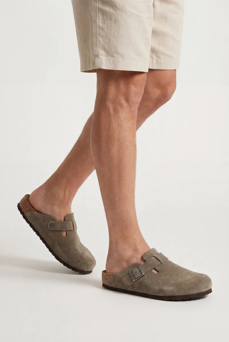 IZAN - SANDALIAS ZUECO DE ANTE COLOR TOPO
